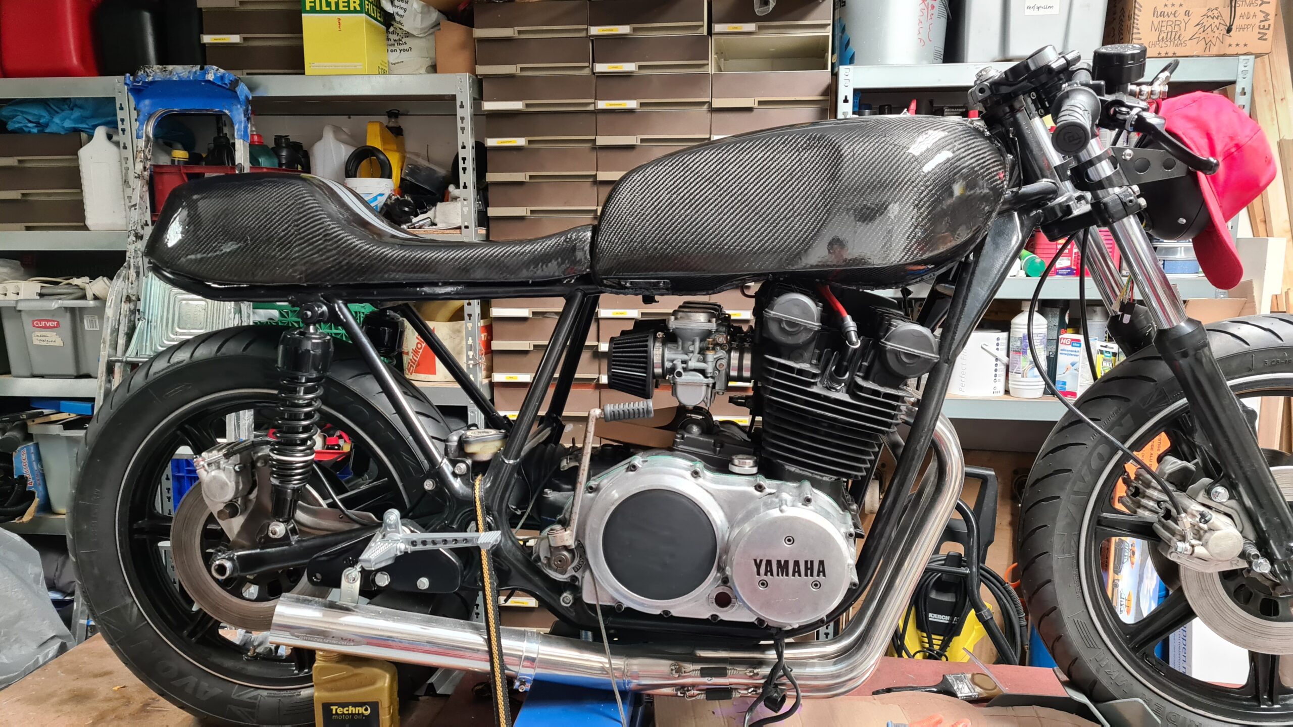 caferacer custom carbon parts